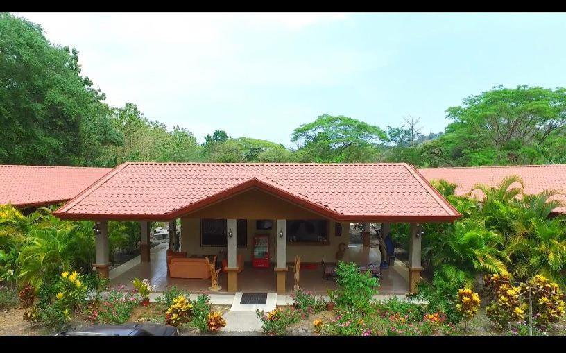 Hotel D'Lucia - Quebrada Ganado, Jaco, Costa Rica Экстерьер фото