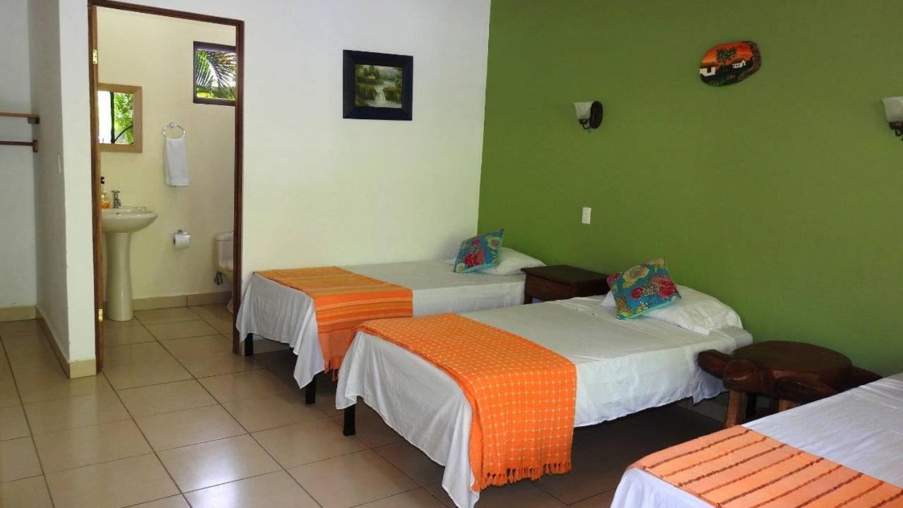 Hotel D'Lucia - Quebrada Ganado, Jaco, Costa Rica Экстерьер фото
