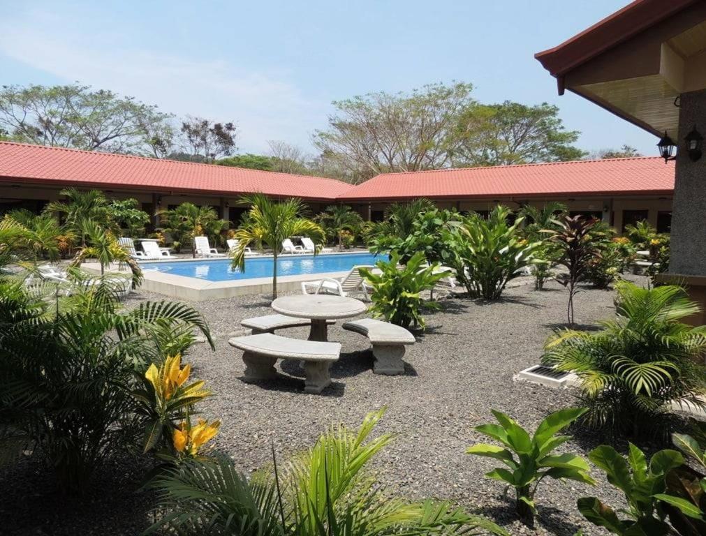 Hotel D'Lucia - Quebrada Ganado, Jaco, Costa Rica Экстерьер фото